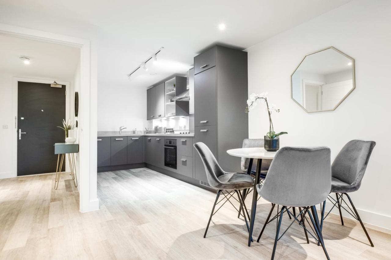 Exoticstay Apartments- 5* Elegant Luxury Centrally Located 2-Bedroom Apt Бирмингем Экстерьер фото